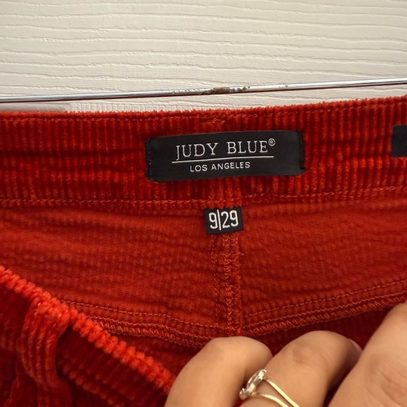Judy Blue High Rise Button Fly Red Rust Corduroy Ankle Straight Pants Size 9/29 - Picture 6 of 10
